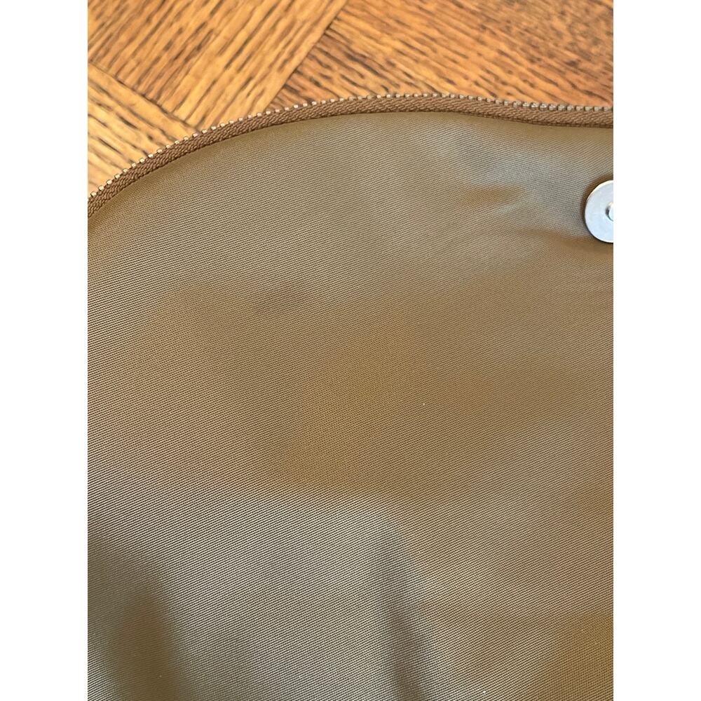 Lululemon Crossbody Festival bag - Picture 5 of 9